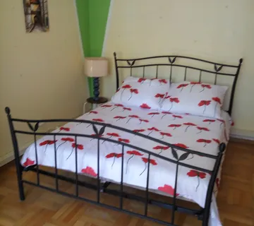Knežija, Iznajmljujem uređen i opremljen, svijetao stan na 1.katu - Zagreb