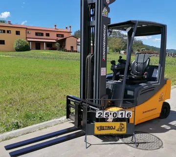 Jungheinrich Efg316 - Buzet