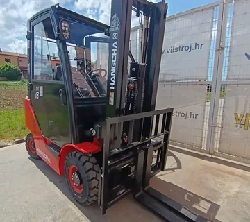 Čeoni Diesel 1750 kg HANGCHA CPCD18 - XH7F - Split
