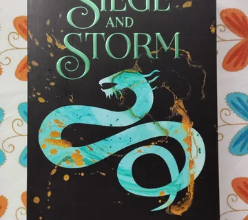 Leigh Bardugo - Siege and Storm - Samobor