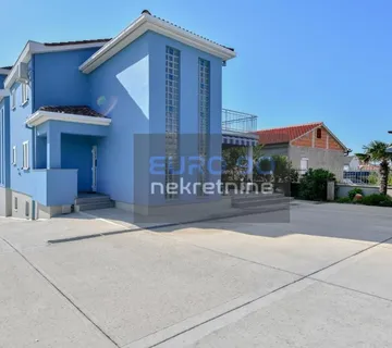 Ljubač-Kuća S Velikim Potencijalom 250 M Od Mora, Lokacija,pogled !!! - Ljubač, Ražanac