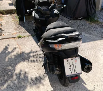 Kymco Xciting 250 - Kamen, Split