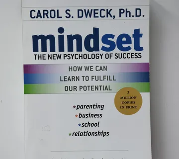 Carol S. Dweck Ph D - Mindset - Samobor