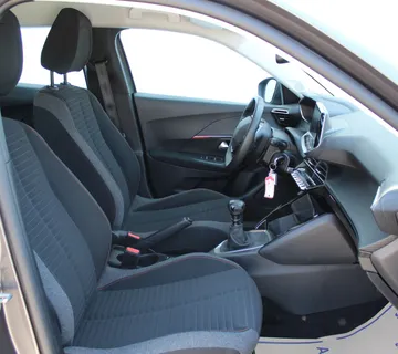 13598 Peugeot 2008 Active Pack - Čakovec
