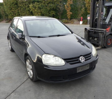 VW Golf 5 1.9 TDI po dijelovima - cover