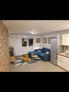Istra, Pula, širi centar, stan na trećem katu 51,93m2 # prodaja - cover