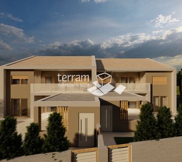 Istra, Vodnjan, kuća 260m2 s bazenom, okučnica 620m2 #prodaja - cover