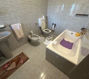 Istra, Vodnjan, Galižana, kuća u centru 115m2, parking, okućnica, 2SS+DB!! #prodaja - cover