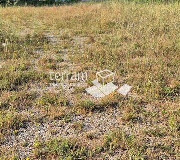 Istra, Kanfanar, Centar, građevinsko zemljište 880m2,  #prodaja - cover