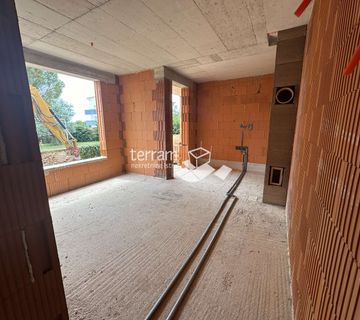 Istra, Štinjan, stan u prizemlju, 42,47m2, 1SS+DB, 600m od mora, LIFT, vrt, NOVO!! #prodaja - cover