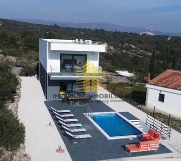Kuća, Prodaja, Marina, Vinišće, 180m2, Samostojeća - cover