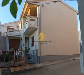 Kuća, Najam, Sveti Filip i Jakov, 45m2, U nizu - cover