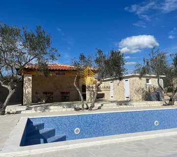 Kuća, Prodaja, Vodice, Čista Mala, 245m2, Samostojeća - cover