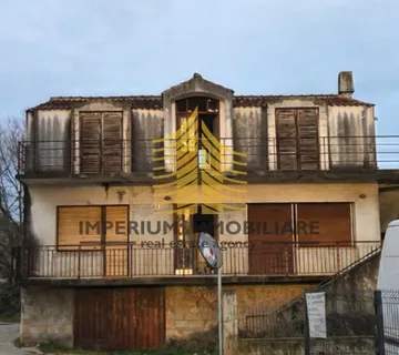 Kuća, Prodaja, Sukošan, 262m2, Dvostambena - cover