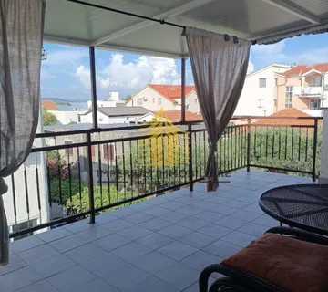 Kuća, Prodaja, Vodice, Srima, 264m2, Samostojeća - cover