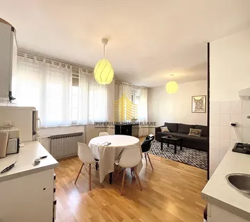 Stan, Najam, Gornji Grad - Medveščak, Centar, 70m2, 3-sobni - cover