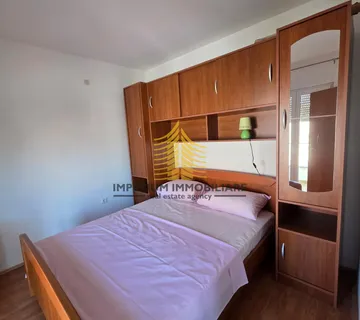 Stan, Prodaja, Okrug, Okrug Gornji, 49m2, 2,5-sobni (2S+DB) - Okrug Gornji, Okrug