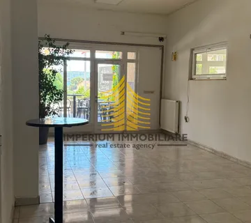 Poslovni prostor, Najam, Seget Donji, 40m2, Prostor za usluge - Seget Donji, Seget
