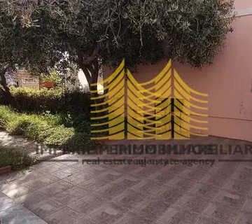 Kuća, Prodaja, Privlaka, 98m2, U nizu - cover