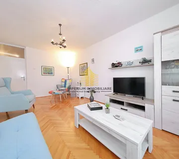 Stan, Prodaja, Zadar, Poluotok (centar), 72m2, 3-sobni - cover