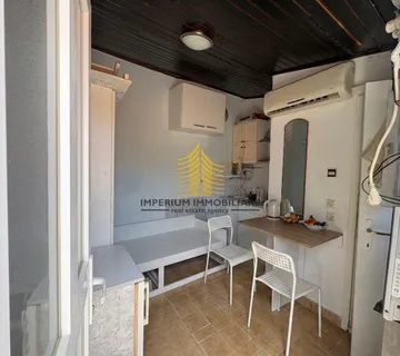Kuća, Prodaja, Split, Varoš, 11m2, U nizu - cover