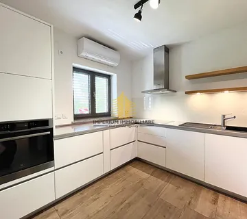 Stan, Najam, Novi Zagreb - Zapad, Blato, 110m2, 4-sobni
