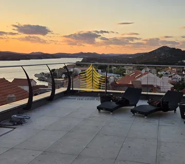 Stan, Najam, Sibenik, 157m2, 3-sobni - cover