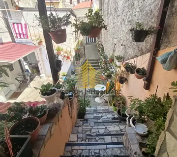 Stan, Prodaja, Pula, 38.78m2, 1,5-sobni (1S+DB)