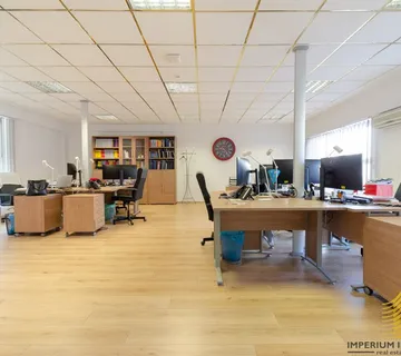 Poslovni prostor, 300 m2, Knežija, 8 Prostorija, uređen - Zagreb