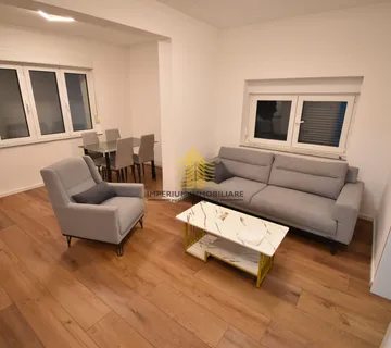 Kuća, Prodaja, Gornja Dubrava, Trnovčica, 272m2, Višestambena zgrada - cover
