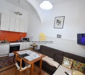 Stan, Prodaja, Zagreb, Centar, 61m2, 3-sobni - cover
