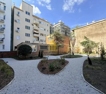 Stan, Najam, Donji Grad, Donji grad, 34m2, 1-sobni - cover