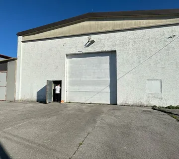 Jelkovec: Hala, 900m2 - Ivanja Reka, Zagreb