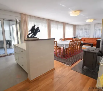 Stan: Zagreb (Mlinovi), 118.00 m2 + terasa 22m2 i 2 parkirna mjesta