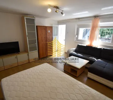 Stan, Najam - Maksimir, Super prilika - 450e s uključenim režijama, 42m2 - Zagreb
