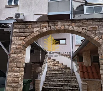 Stan, Prodaja, Vodice, 67m2, 2,5-sobni (2S+DB)