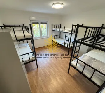 Kuća, Najam, Sesvete, 300m2, Samostojeća - Sesvete, Zagreb