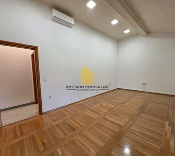 Poslovni prostor, Najam, Trnje, Trnje, 100m2, Ured - Zagreb