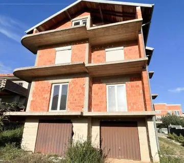 Zadar, multi-apartment building, Skročini, 465m2, Croatia - cover