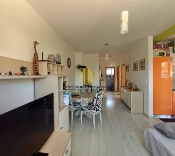 Stan, Prodaja, Pakoštane, 65m2, 2,5-sobni (2S+DB)