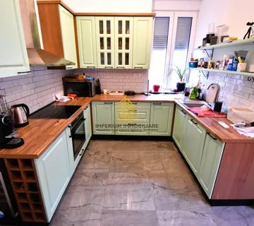 Stan, Prodaja, Donji Grad, 125m2, 4-sobni - cover