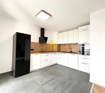 Stan, Najam, Gornji Grad - Medveščak, Centar, 69m2, 3-sobni - Zagreb