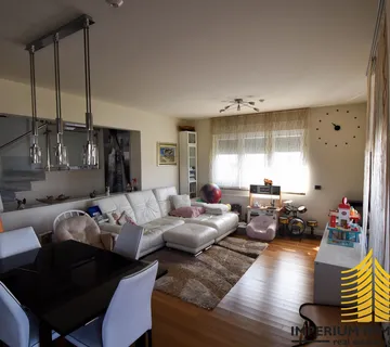 Stan Zagreb, Penthouse (dvoetažni), Laščina - 123m2 (prodaja)