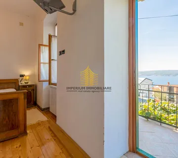 Kuća, Prodaja, Crikvenica, 375m2, U nizu