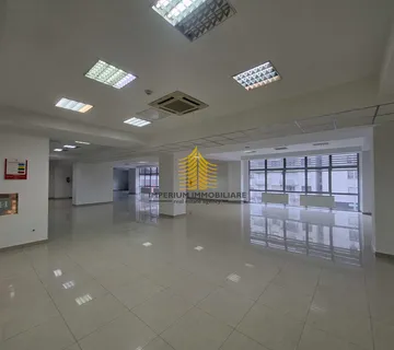 Poslovni prostor, Najam, Gornja Dubrava, 850m2, Kombinirani prostor - Zagreb