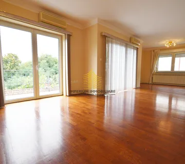 Stan, Najam, Podsljeme, Šestine, 250m2, 5+ više soba - Zagreb