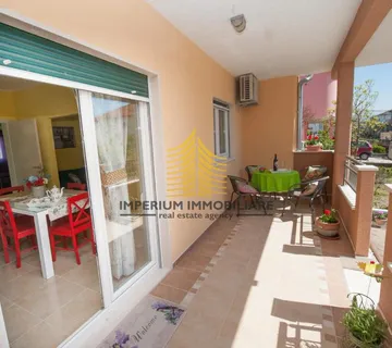 Stan, Najam, Kaštel Novi, 55m2, 2,5-sobni (2S+DB) - Kaštel Novi, Kaštela