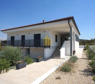 Kuća, Prodaja, Donja Jagodnja, 162.00m2, Vila - cover