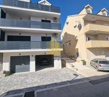 Kuća, Prodaja, Šibenik, Meterize, 353.24m2, U nizu - cover