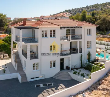 Kuća, Prodaja, Rogoznica, Ražanj, 407.32m2, Vila - cover